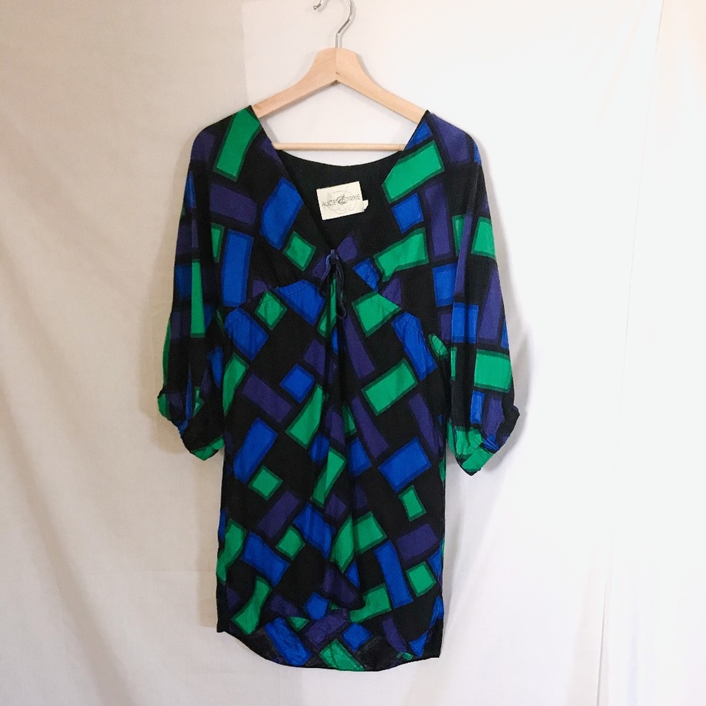alice & trixie // blue and green geometric v-neck dress